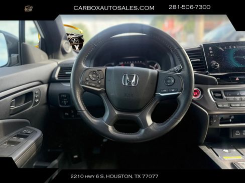 Used 2025 Honda Passport EX-L image 10