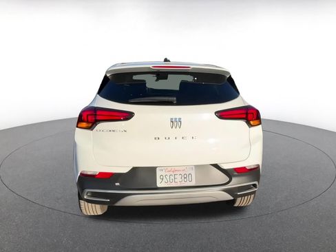 Used 2025 Buick Encore GX Preferred image 12