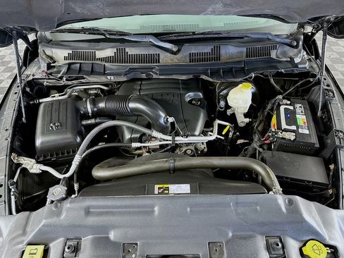 Used 2014 RAM 1500 Express w/ Black Ram 1500 Express Group AWD/4WD image 33