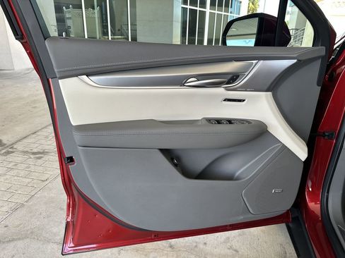 New 2026 Cadillac XT5 Premium Luxury w/ Driver Assist Package FWD image 10