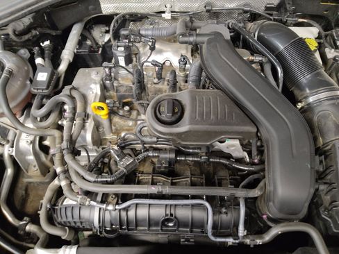 Used 2024 Volkswagen Jetta SE FWD image 30