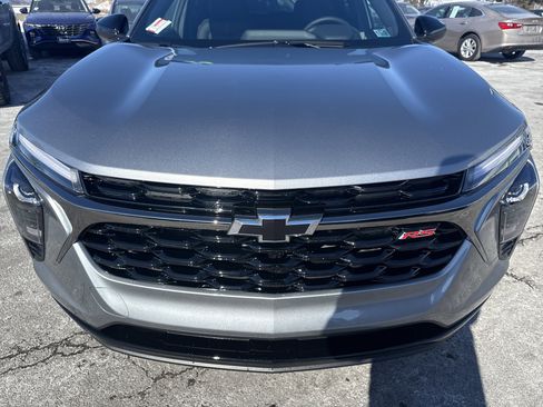 New 2026 Chevrolet Trax RS w/ Driver Confidence Package image 8