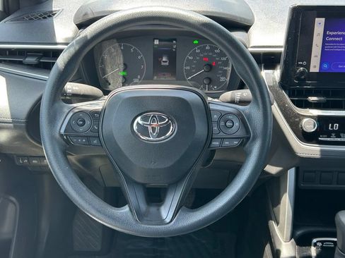 Used 2023 Toyota Corolla Cross AWD Hybrid image 34