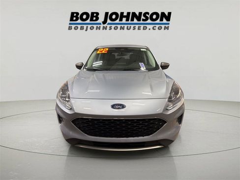 Used 2022 Ford Escape SE w/ Convenience Package image 2