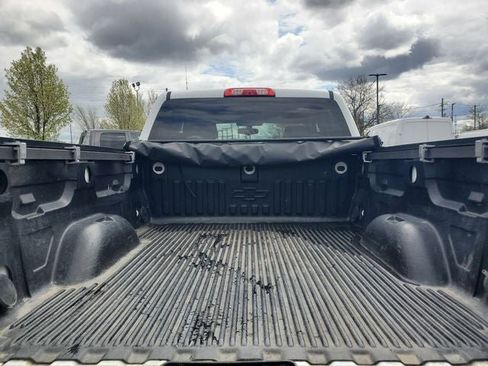 Used 2018 Chevrolet Silverado 1500 LT w/ All Star Edition AWD/4WD image 26