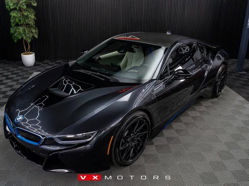 Used 2014 BMW i8 AWD/4WD image 5
