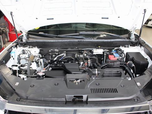 Used 2023 Honda CR-V EX image 14