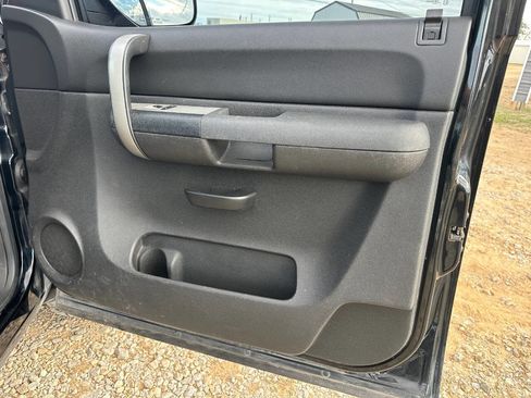 Used 2009 Chevrolet Silverado 1500 LT w/ Texas Edition image 12