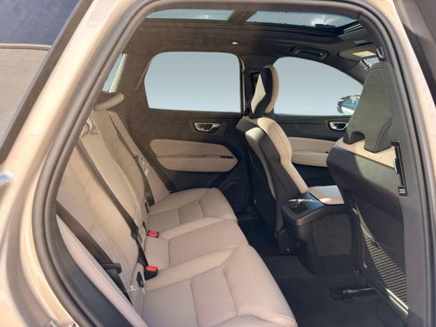 Certified 2026 Volvo XC60 B5 Plus w/ Protection Package Premier AWD/4WD image 24