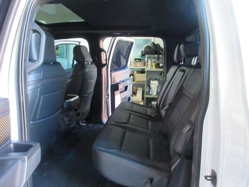 Used 2025 Ford F150 Raptor AWD/4WD image 38