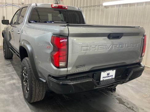 Used 2023 Chevrolet Colorado ZR2 w/ ZR2 Convenience Package III AWD/4WD image 26