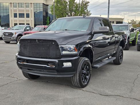 Used 2018 RAM 2500 Laramie w/ Sport Appearance Group AWD/4WD image 10