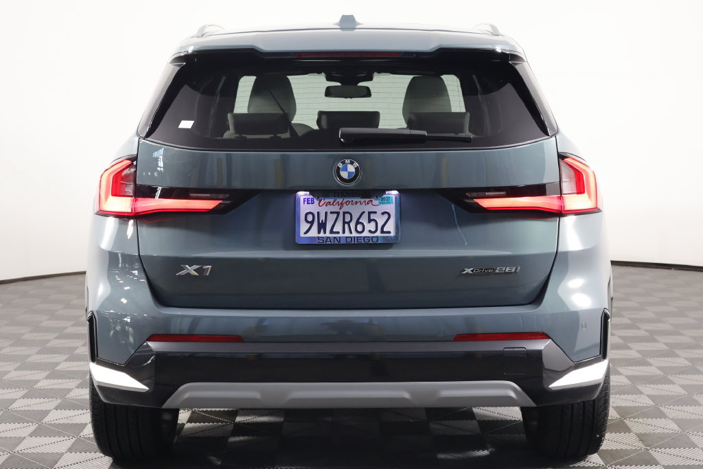 Certified 2026 BMW X1 xDrive28i w/ Convenience Package AWD/4WD image 5