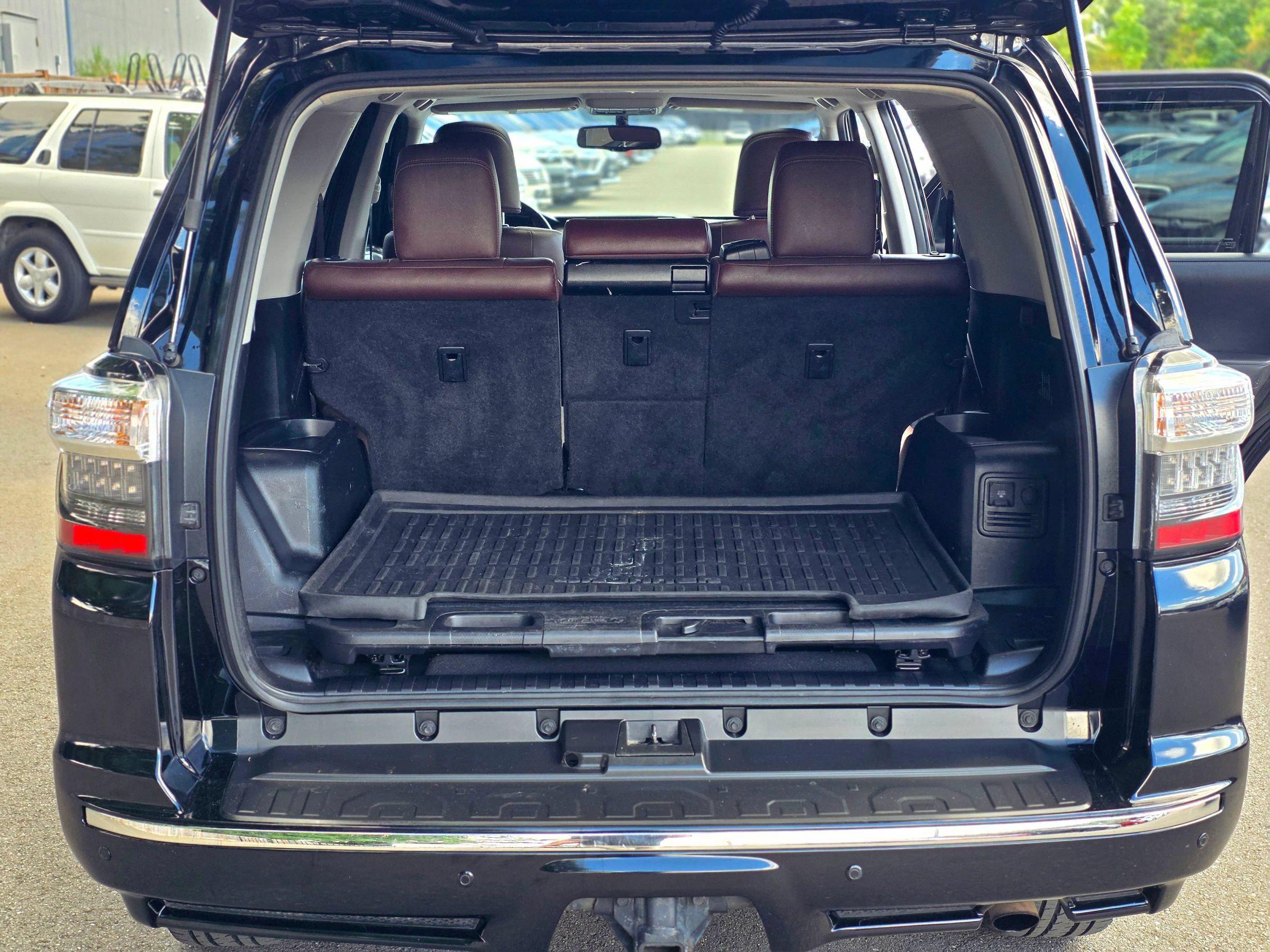 Used 2018 Toyota 4Runner Limited AWD/4WD image 50
