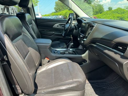 Used 2018 Chevrolet Traverse LT AWD/4WD image 15