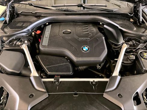 Used 2023 BMW 530i xDrive w/ Premium Package AWD/4WD image 28