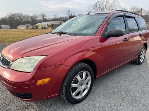 Used 2005 Ford Focus SES image 4