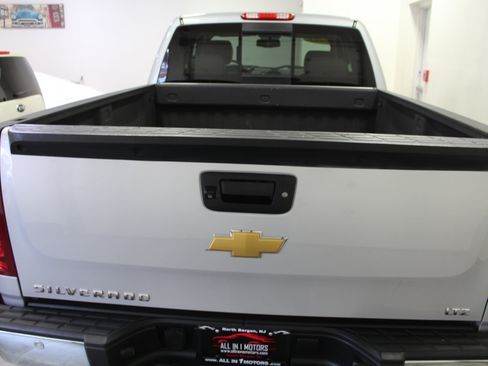Used 2013 Chevrolet Silverado 1500 LTZ w/ LTZ Plus Package image 5