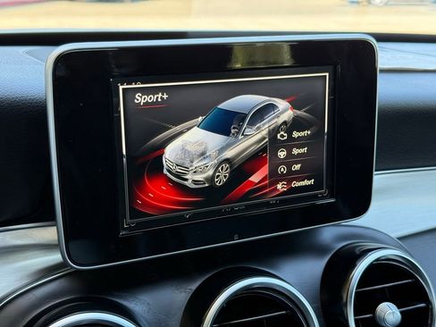 Used 2018 Mercedes-Benz C 300 Sedan image 6