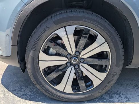 Certified 2023 Volvo C40 P8 Recharge Plus w/ Protection Package Premier AWD/4WD image 10