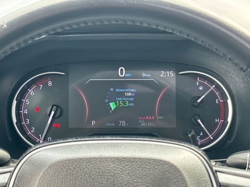Used 2020 Toyota RAV4 Limited AWD/4WD image 18