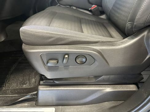 Used 2024 Chevrolet Silverado 1500 RST AWD/4WD image 19