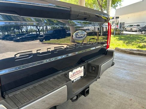 Used 2025 Ford F350 XLT AWD/4WD image 19