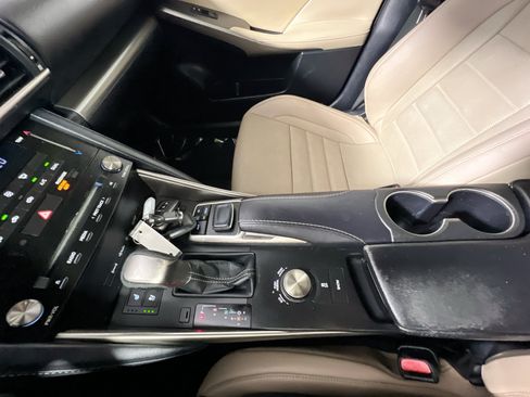 Used 2018 Lexus IS 300 F Sport w/ F Sport Package RWD image 25