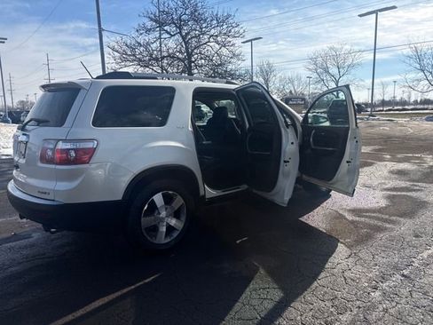Used 2010 GMC Acadia SLT image 32