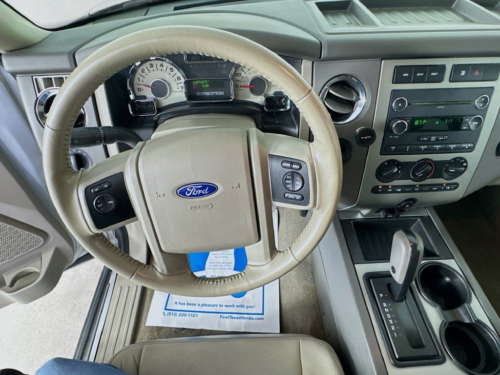 Used 2013 Ford Expedition XLT w/ HD Trailer Tow Pkg RWD image 12
