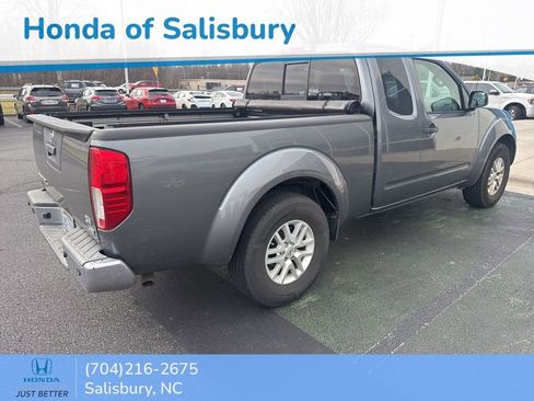 Used 2018 Nissan Frontier SV w/ Value Truck Package image 5