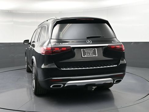 Used 2025 Mercedes-Benz GLS 450 4MATIC image 7
