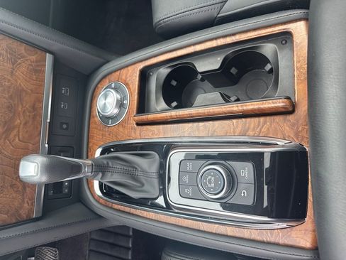 Certified 2024 Nissan Armada SL w/ Cargo Package image 27