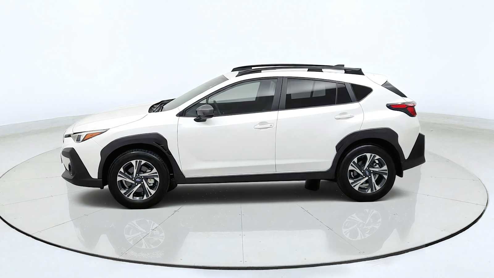 Certified 2026 Subaru Crosstrek 2.5i Premium AWD/4WD image 5