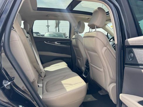 Certified 2021 Lincoln Nautilus Reserve w/ Equipment Group 201A image 13