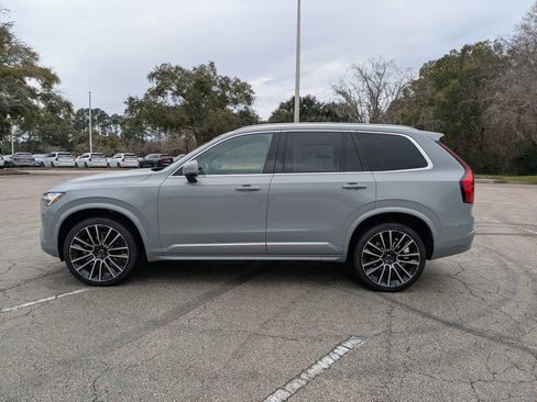 New 2026 Volvo XC90 B6 Plus w/ Protection Package Premier image 4