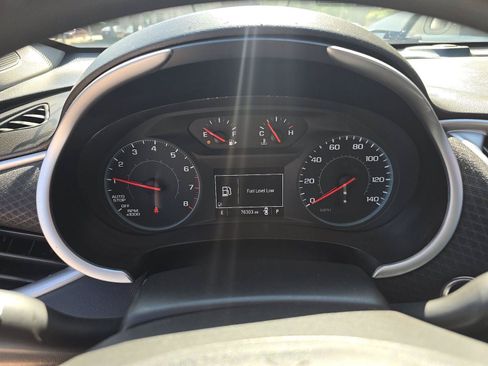 Used 2023 Chevrolet Malibu LT FWD image 3
