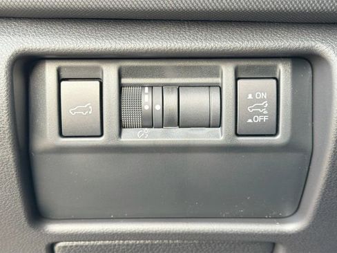 Used 2026 Subaru Forester Premium AWD/4WD image 36
