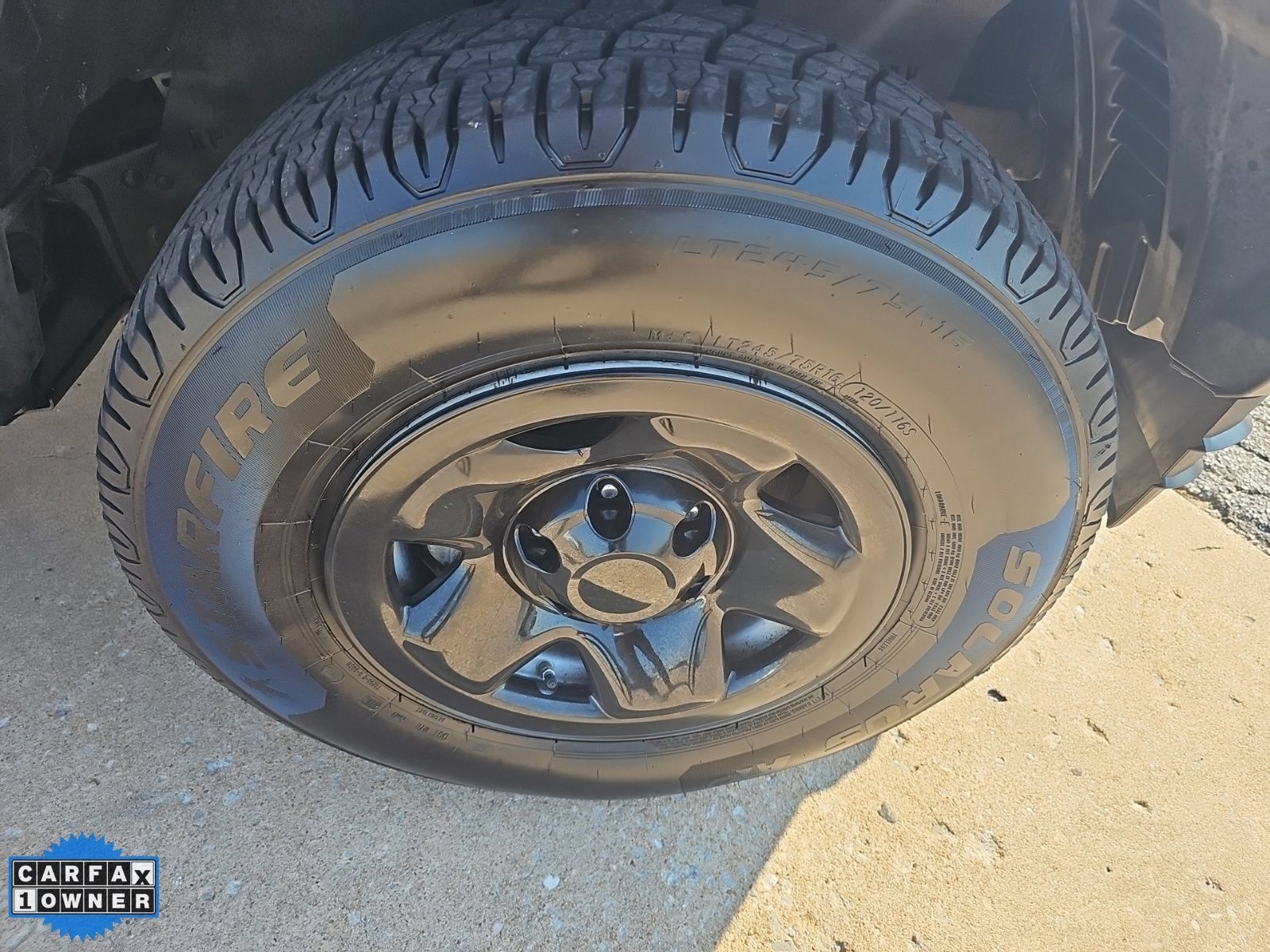 Used 2023 Toyota Tacoma SR RWD image 3