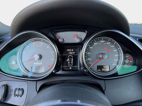 Used 2011 Audi R8 V8 image 42