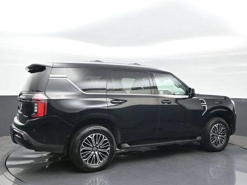 Used 2025 Nissan Armada Platinum w/ Convenience Package AWD/4WD image 6