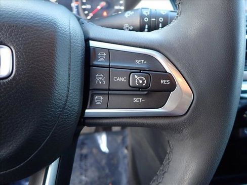 Used 2024 Jeep Compass Limited image 15