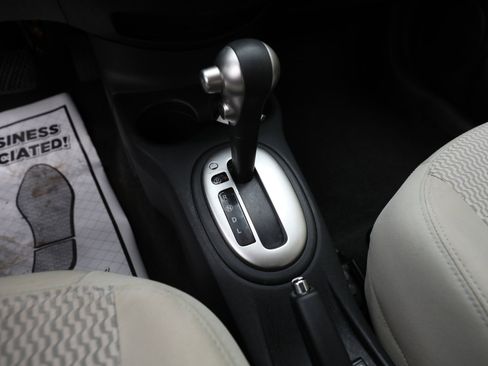 Used 2015 Nissan Versa Note SV image 17