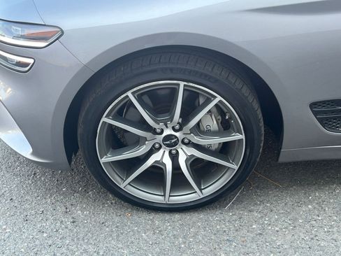 Used 2024 Genesis G70 2.5T image 25