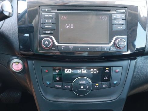 Used 2018 Nissan Sentra SV FWD image 16