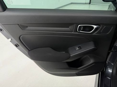 Used 2025 Honda Civic Sport image 35
