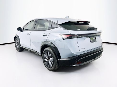 Used 2023 Nissan Ariya AWD image 5
