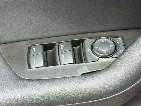 Used 2019 Chevrolet Blazer LT w/ Sun and Wheels Package FWD image 13