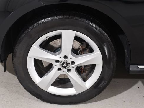 Used 2018 Mercedes-Benz GLE 350 4MATIC image 24