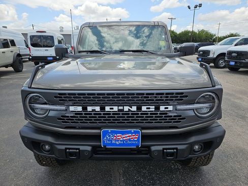 New 2026 Ford Bronco Badlands AWD/4WD image 3